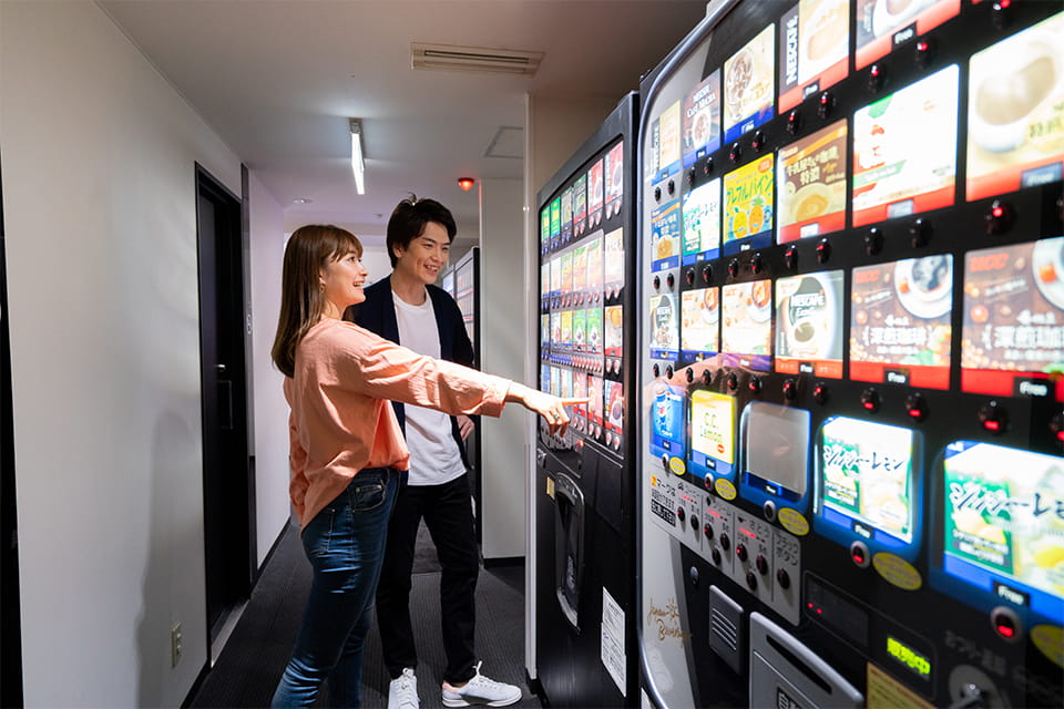 店内設備・サービス｜横須賀中央三笠店｜インターネット＆マンガ喫茶 DiCE